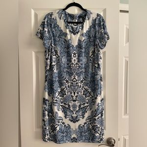 Beautiful Paisley Short Sleeve Dress